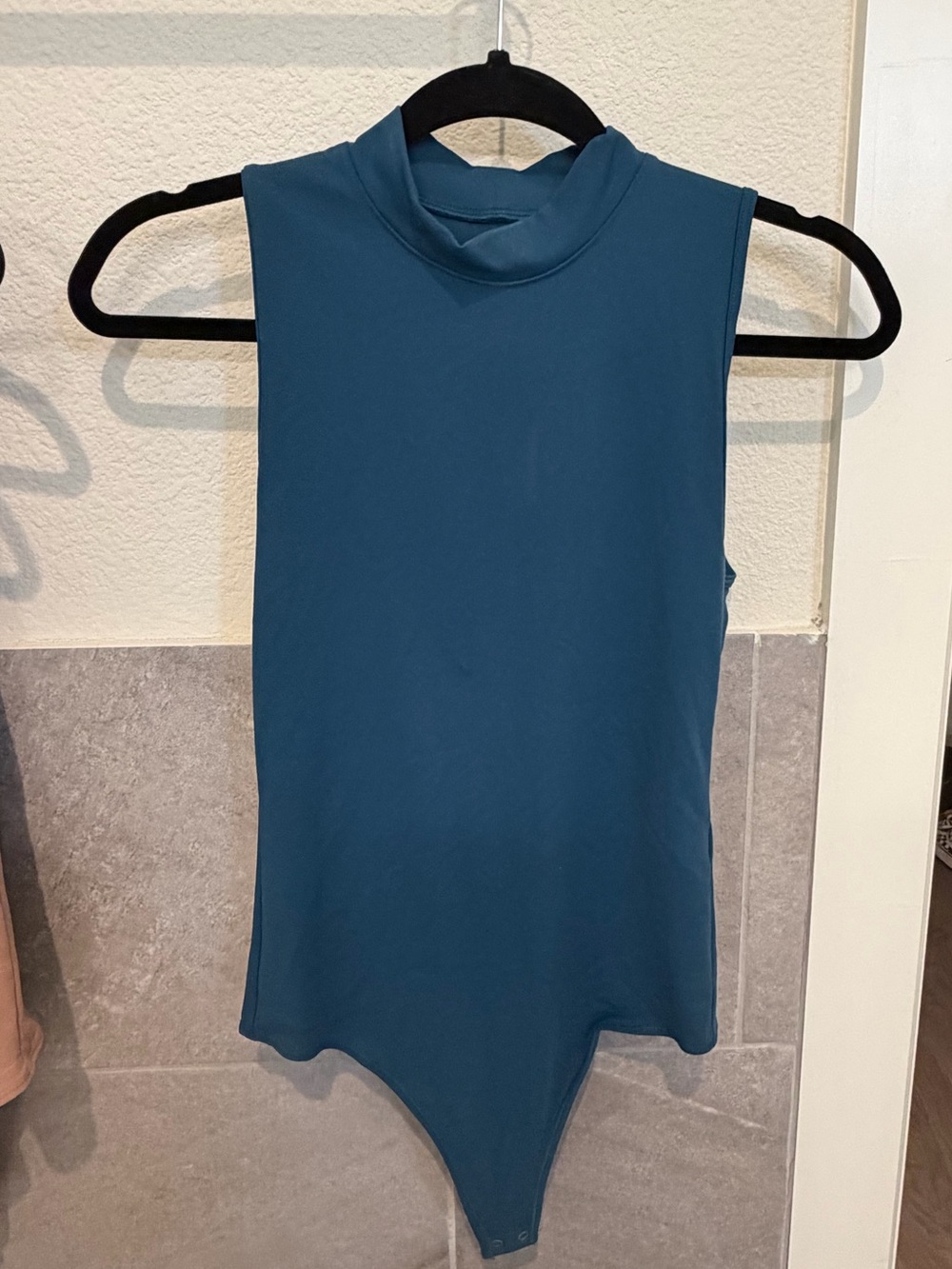 Abercrombie & Fitch Sleeveless Teal Mock Neck Bodysuit